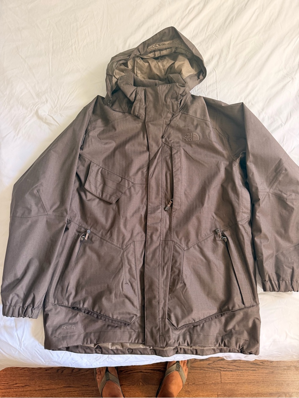 The North Face Men's Hooded Ski Jacket - Brown